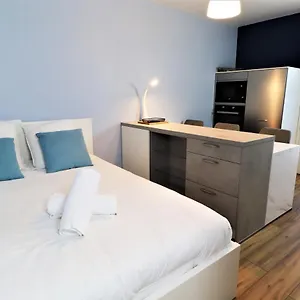 https://le-goffic-pontivy-centre-wifi-calme-parking.inbrittany.com